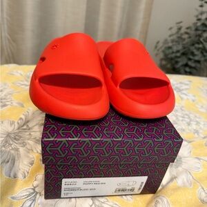 NEW Tory Burch Poppy Red Slide Sandals Womens Size 10